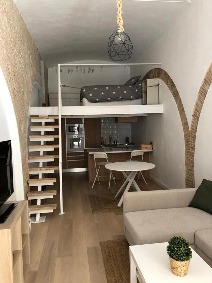 Triana 3 Wifi Appartement *